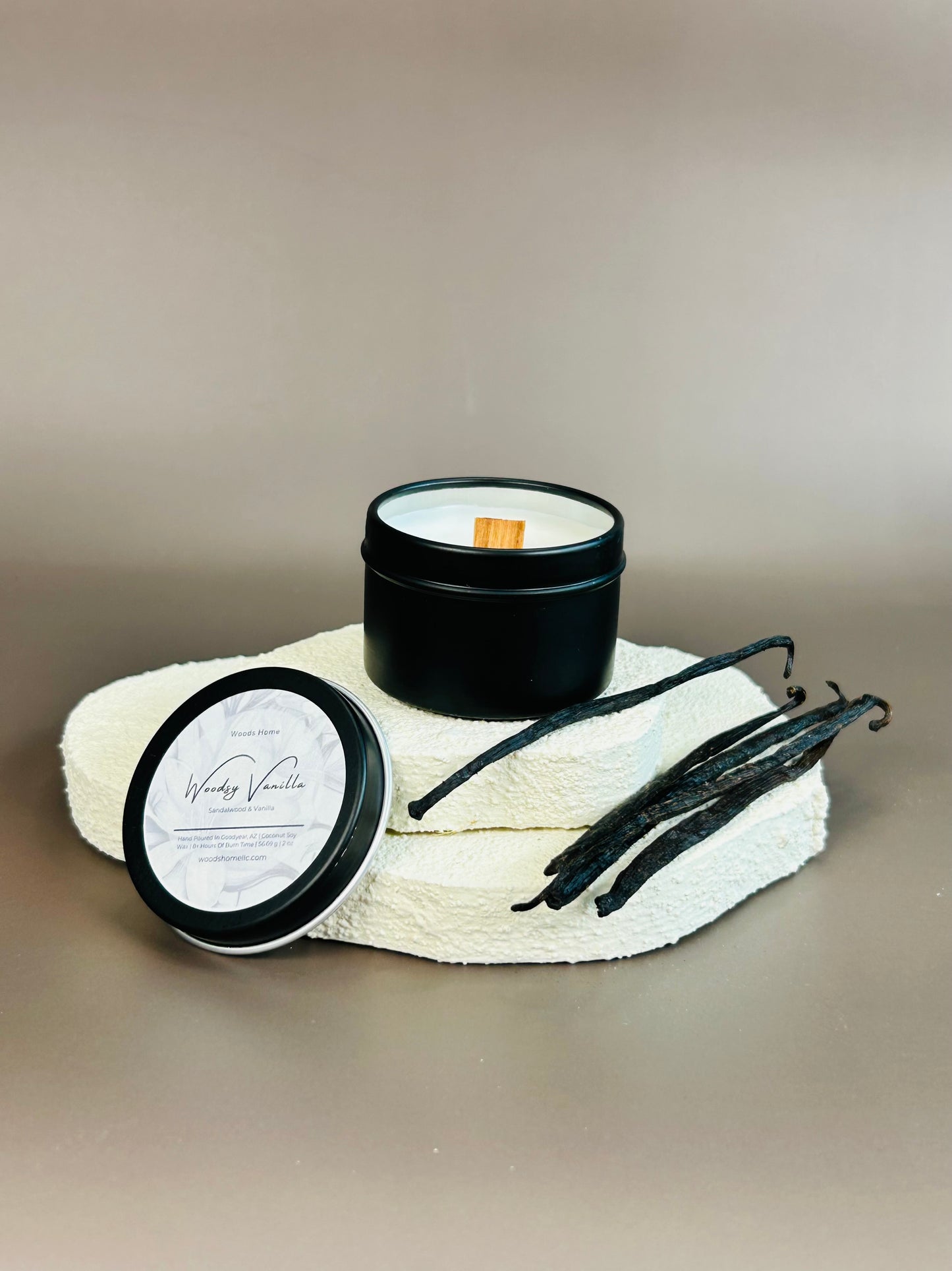 Woodsy Vanilla 2oz Candle