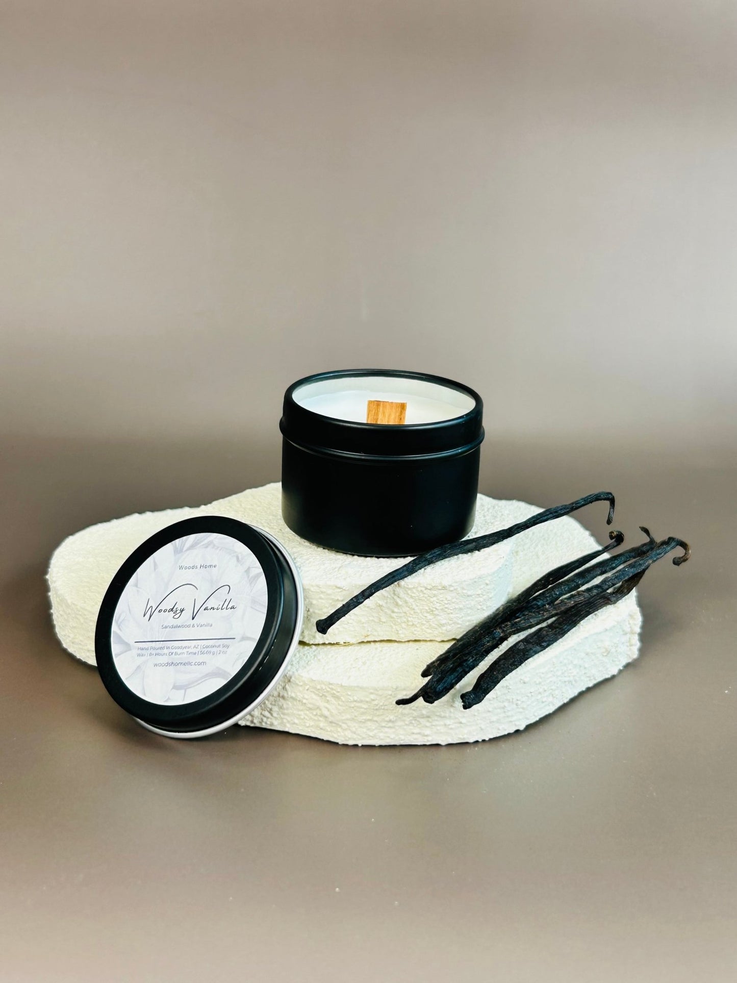 Woodsy Vanilla Wooden Wick Candle 2oz - Soy Coconut Wax