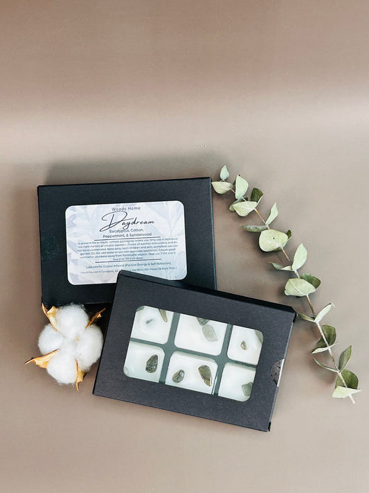 Daydream · Crystal-Infused Wax Melt
